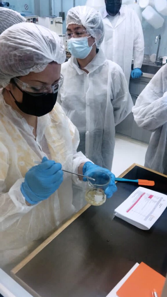 Kary Contigo Kary Contigo